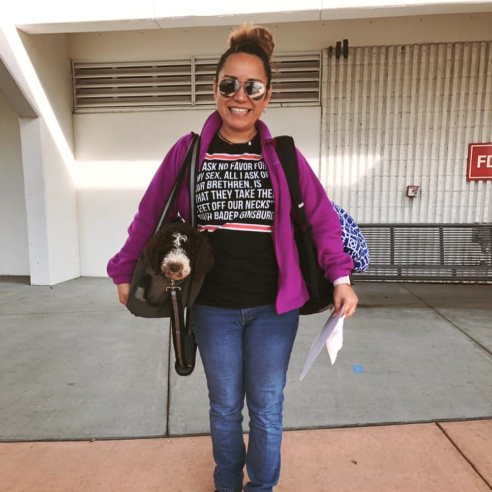 Meet your Posher, Esthela